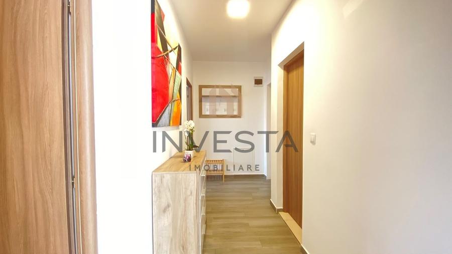 Apartament cu 2 camere semidecomandat, mobilat în Bună Ziua