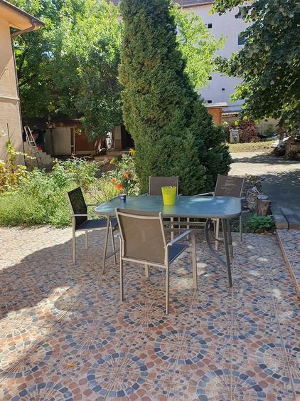 Casă cu Teren 960 Mp în Girocului