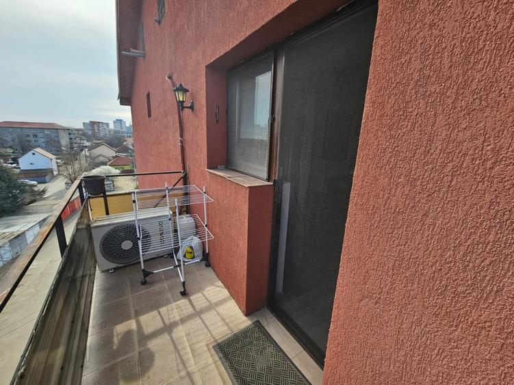 Apartament 3 camere, etajul 5, Mansardă, Aradului, mobilat și utilat, comision 0 - 17
