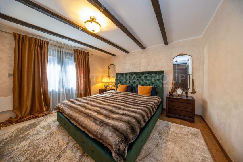 Casă individuală cu 6 camere cu Canalizare în Cioplea