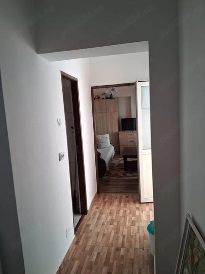 Apartament cu 2 camere decomandat în Dacia