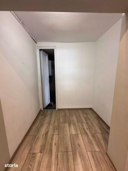 Spațiu comercial, de 50 mp, în Central