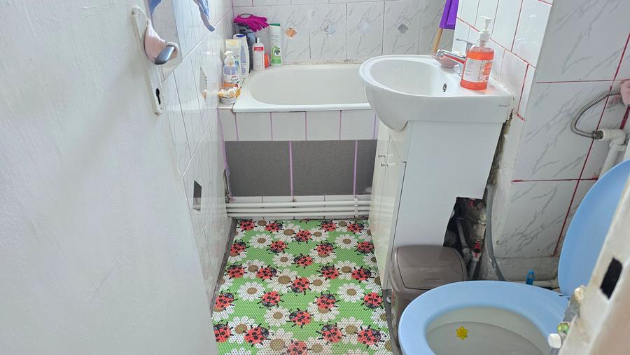 Apartament cu 2 camere semidecomandat în Minerul