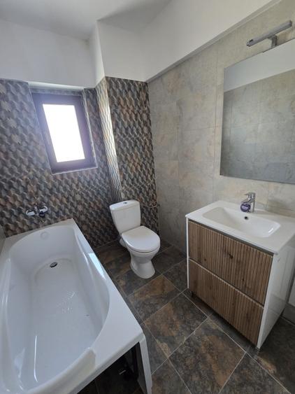 Apartament cu 2 camere semidecomandat în Bucium
