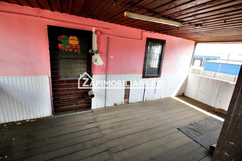 Casă individuală cu 5 camere cu Canalizare în Mureșeni