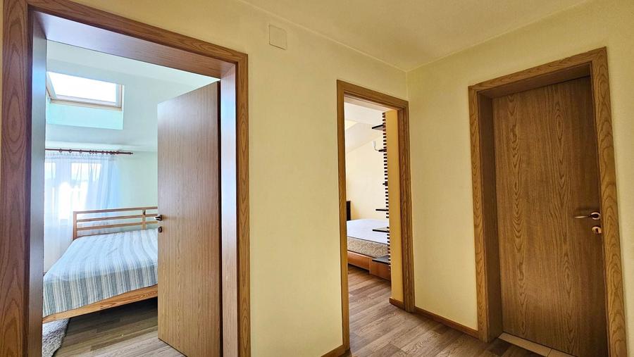 Apartament cu 3 camere, mobilat în Centrul Civic