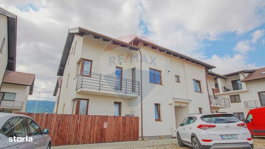 Apartament cu 3 camere decomandat în IAR