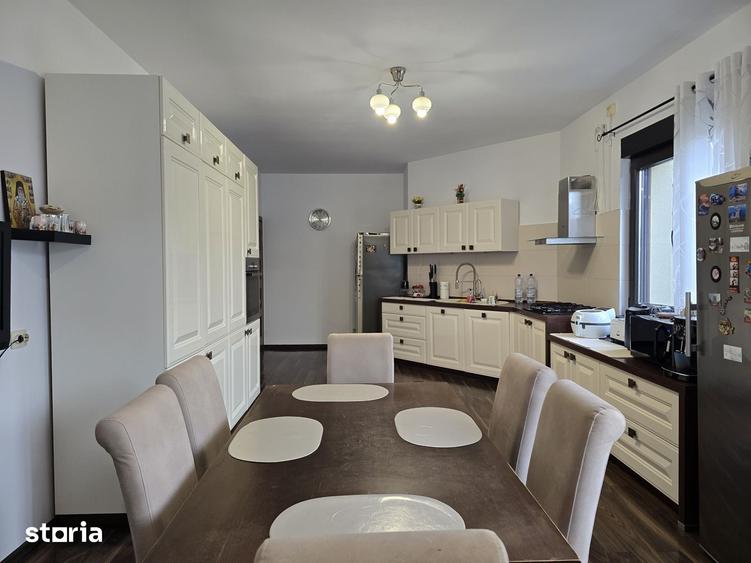 De vanzare casa Saftica - Balotesti | 395 MP - 5