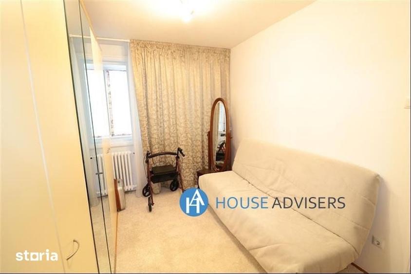 Apartament cu 3 camere în 1 Mai