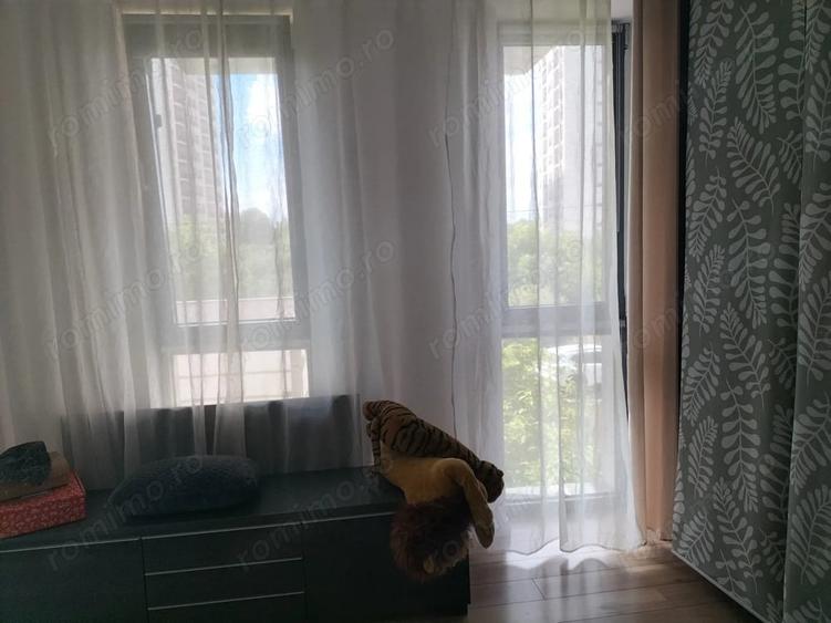 Apartament cu 3 camere semidecomandat, mobilat în Brâncoveanu