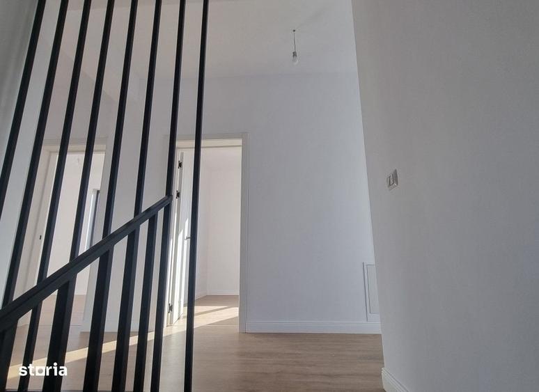 Casă cu 4 camere în Valea Adâncă