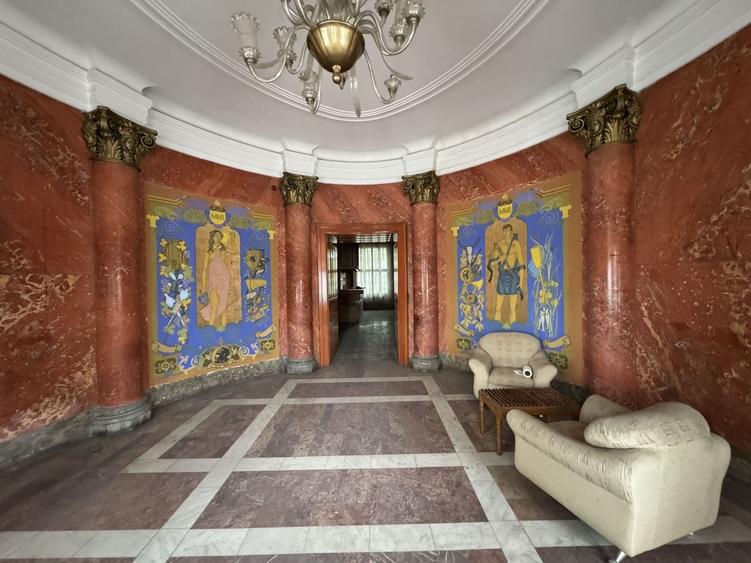 Spațiu comercial, de 300 mp, în Central