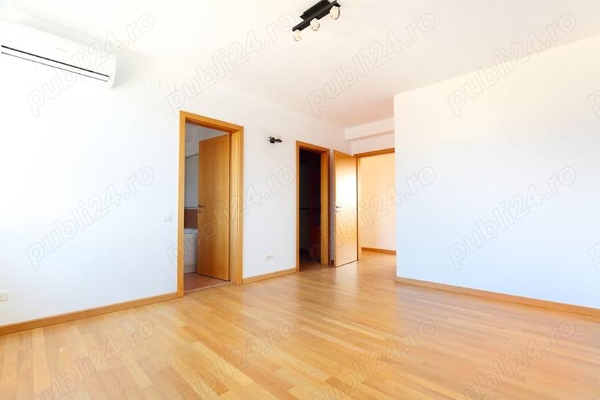 Apartament cu 5 camere decomandat în Herăstrău