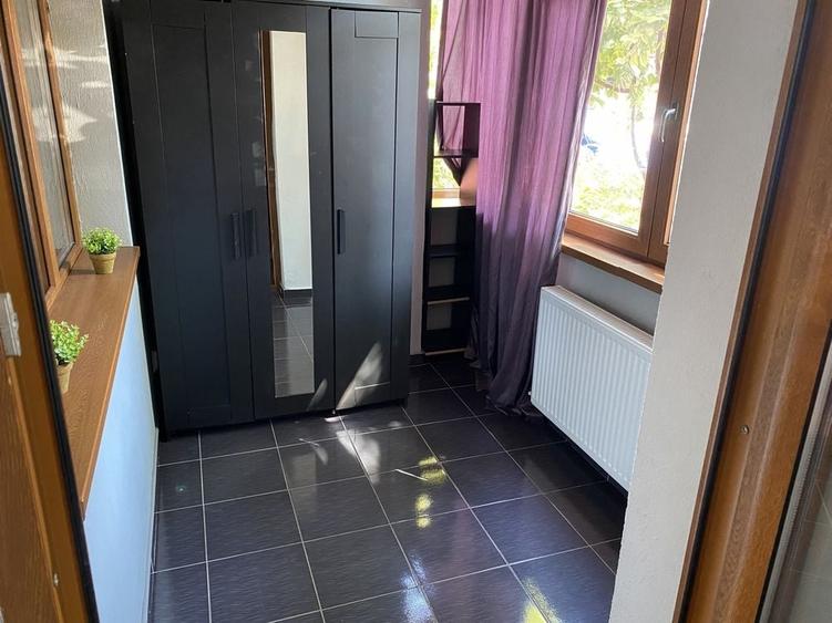 Inchiriez apartament 2 camere - 4