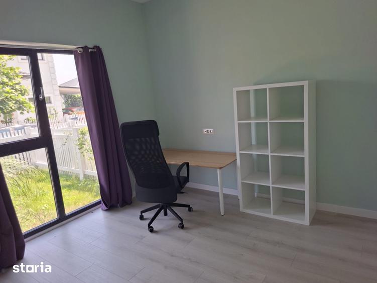 Casă cu 4 camere cu Teren 400 Mp în Păulești