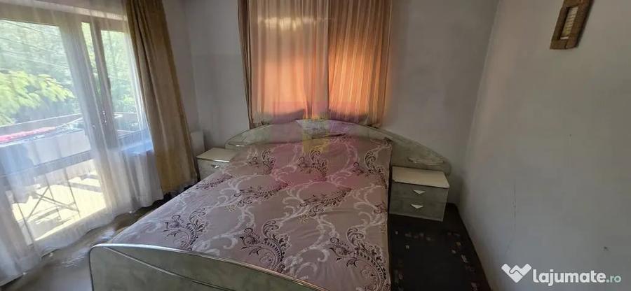 Casa cu 4 camere de vanzare in Campina - 4