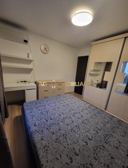 Apartament cu 3 camere decomandat, mobilat în Dristor