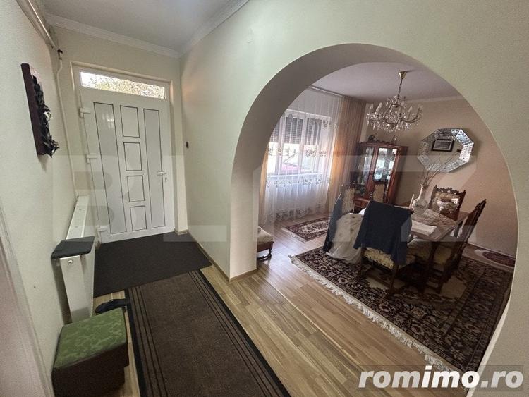 Casă cu 4 camere cu Teren 250 Mp în Rogerius