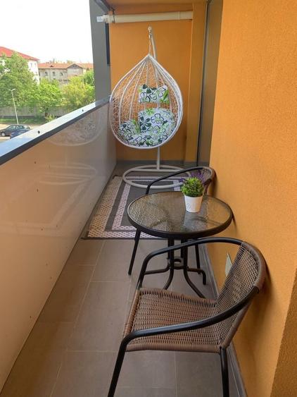 Apartament cu 2 camere semidecomandat în Central