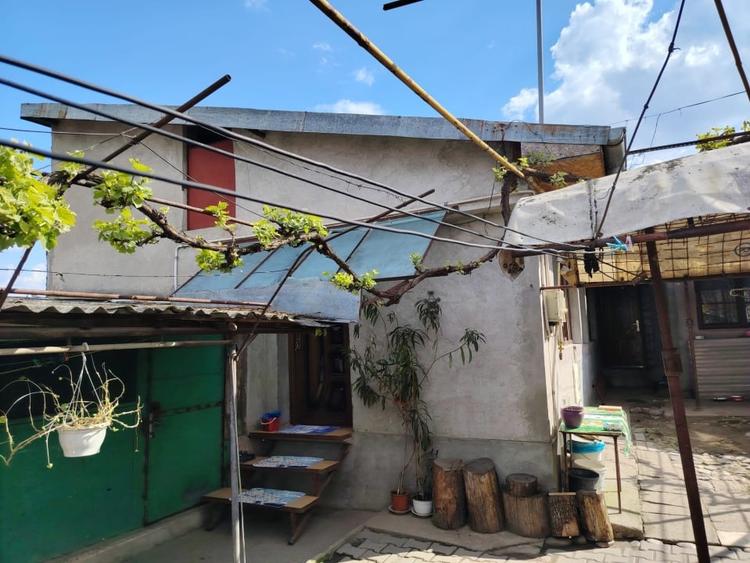Casă CATARGIU - lângă Medicină și Spitalul Județean - 14