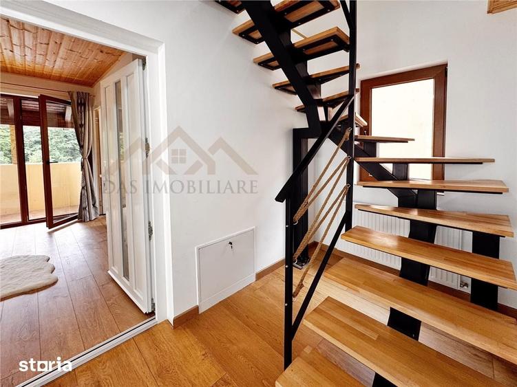 Casă cu 7 camere cu Teren 150 Mp în Central