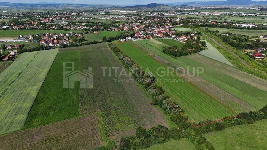 Teren Construcții intravilan de 33737 mp, în Stupini