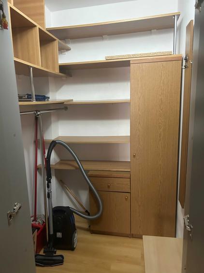 Apartament cu 3 camere decomandat în Exterior Vest