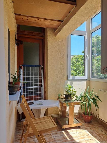 Apartament cu 3 camere decomandat în George Enescu