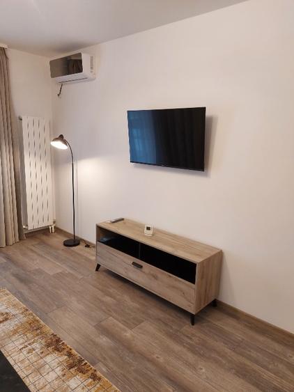 Apartament cu 2 camere decomandat, mobilat în Tomis Nord