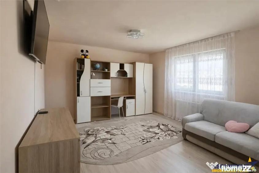 Casă cu 3 camere cu Teren 400 Mp în Brâncovenești