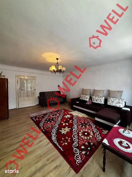 Casă cu 2 camere cu Teren 493 Mp în Bunești