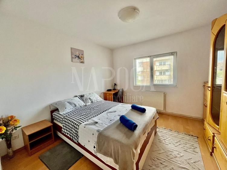 Apartament cu 3 camere decomandat în Plopilor