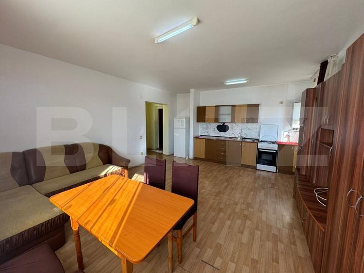 Apartament cu 2 camere decomandat, mobilat în Nord-Est — fotografia 2