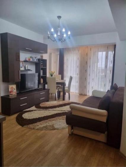 Apartament cu 3 camere decomandat în Nufărul
