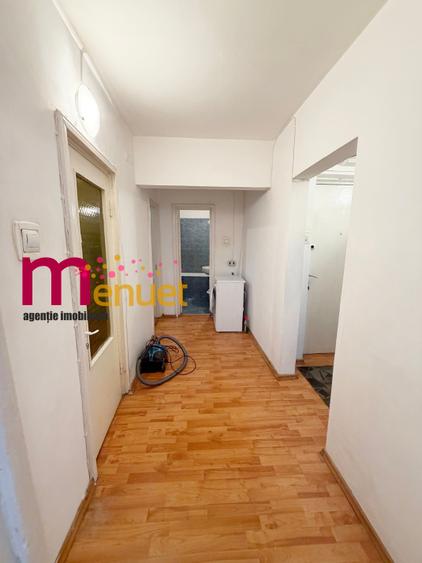 Apartament cu 2 camere decomandat în Central