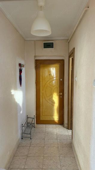 Apartament cu 2 camere decomandat în Cartierul Traian