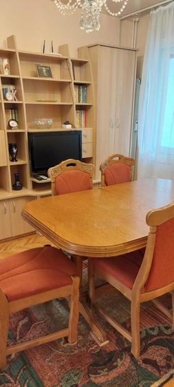 Apartament cu 3 camere decomandat în Lotus