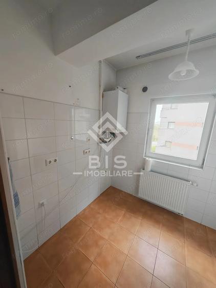 Apartament cu 2 camere decomandat în Sud