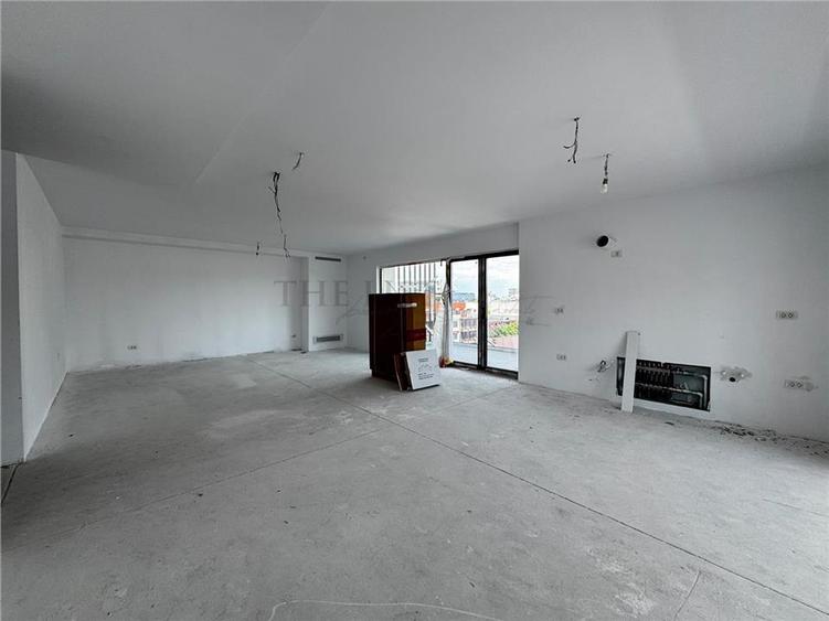 De Vanzare Apartament 4 Camere | Herastrau - 3