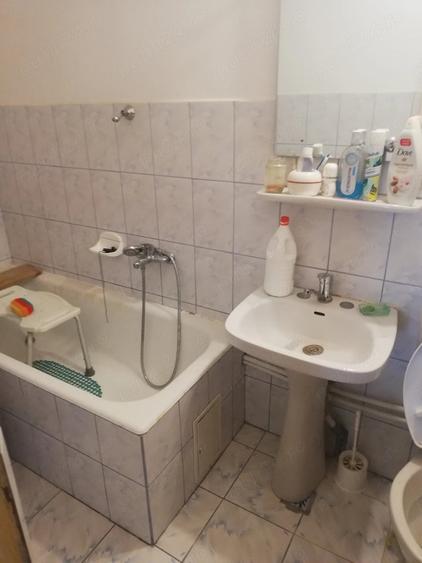 Apartament cu 2 camere decomandat în Ultracentral
