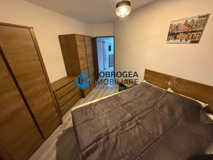 Apartament cu 3 camere decomandat, mobilat în Babadag