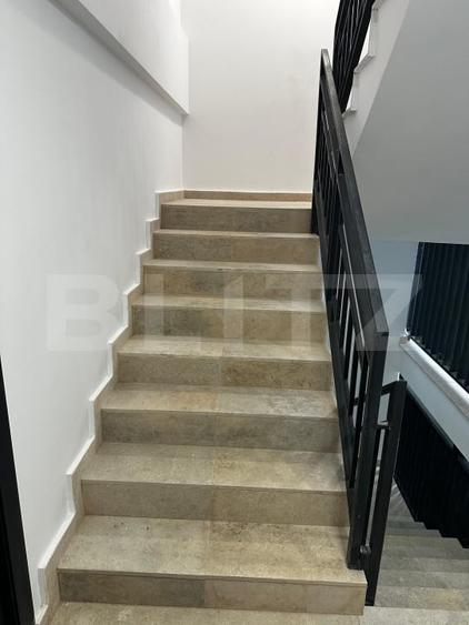 Apartament cu 2 camere semidecomandat în Independenței