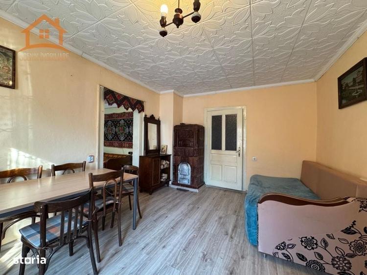 Casă cu 3 camere cu Teren 385 Mp în Moieciu