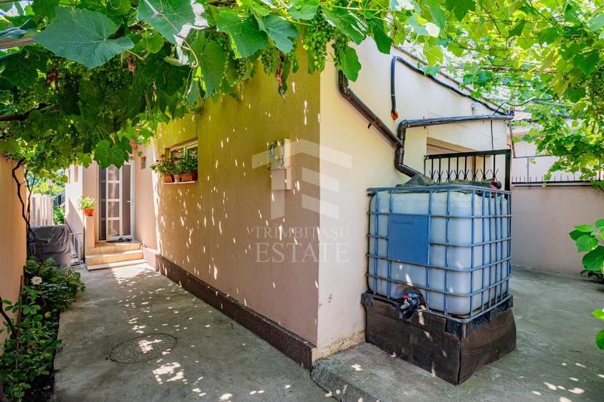 Casă individuală cu 4 camere cu Canalizare în Valu lui Traian