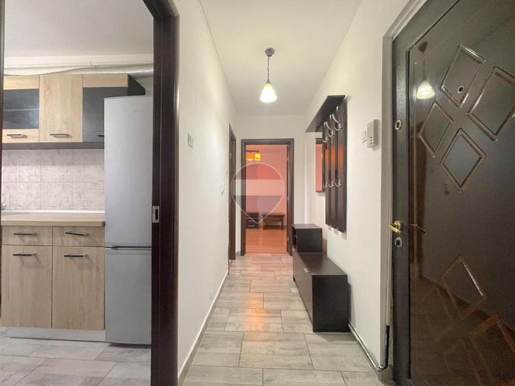 Apartament cu 2 camere decomandat în Astra