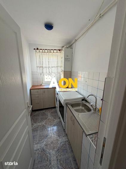 Apartament cu 3 camere în Cetate