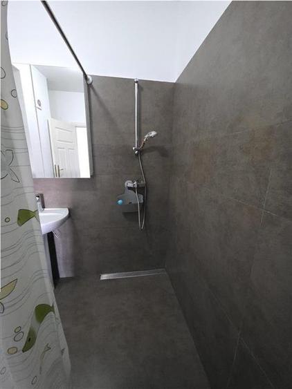 Apartament cu 2 camere semidecomandat în Plopilor