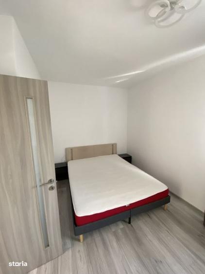 Apartament cu 3 camere, mobilat în Florești