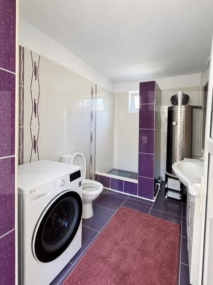 Casă individuală cu 6 camere cu Canalizare în Cezieni