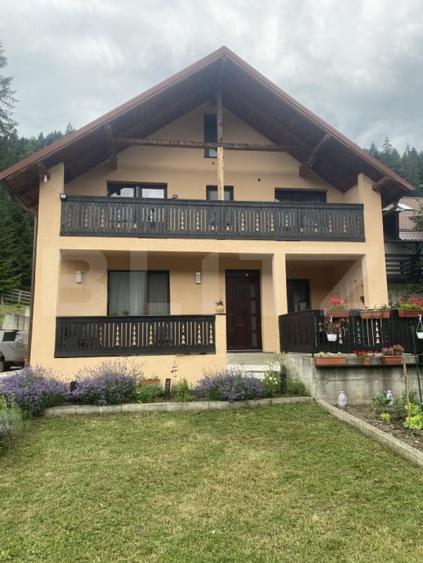 Casă individuală cu 7 camere cu Canalizare în Exterior Vest